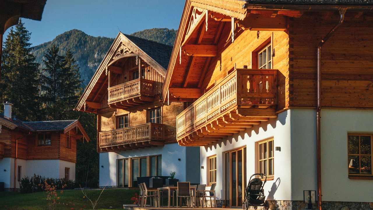 SOMMERURLAUB IN DEN CHALET AM GRADENBACH SOMMERURLAUB IN DEN CHALET AM GRADENBACH